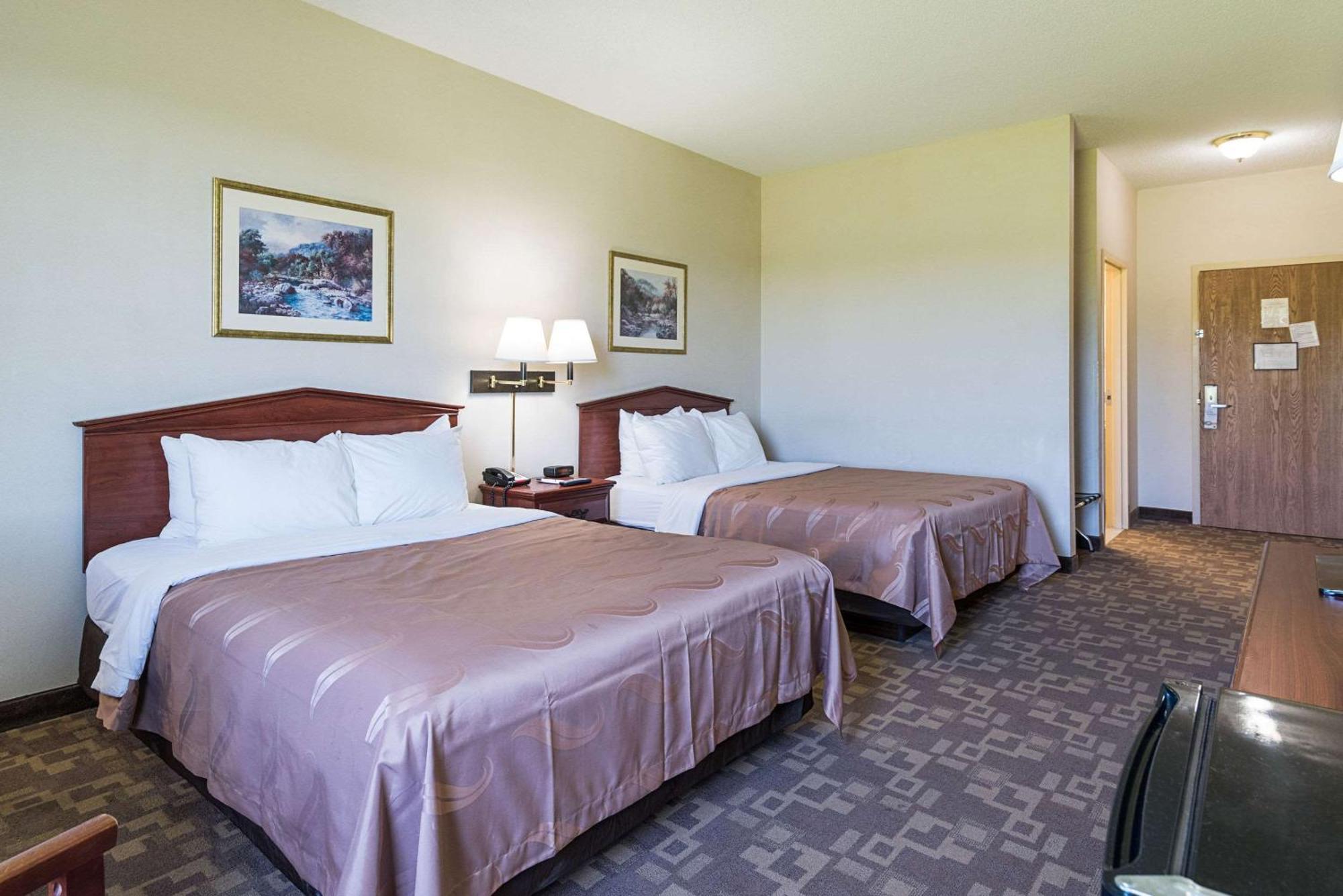 Quality Inn & Suites Schoharie Near Howe Caverns Dış mekan fotoğraf